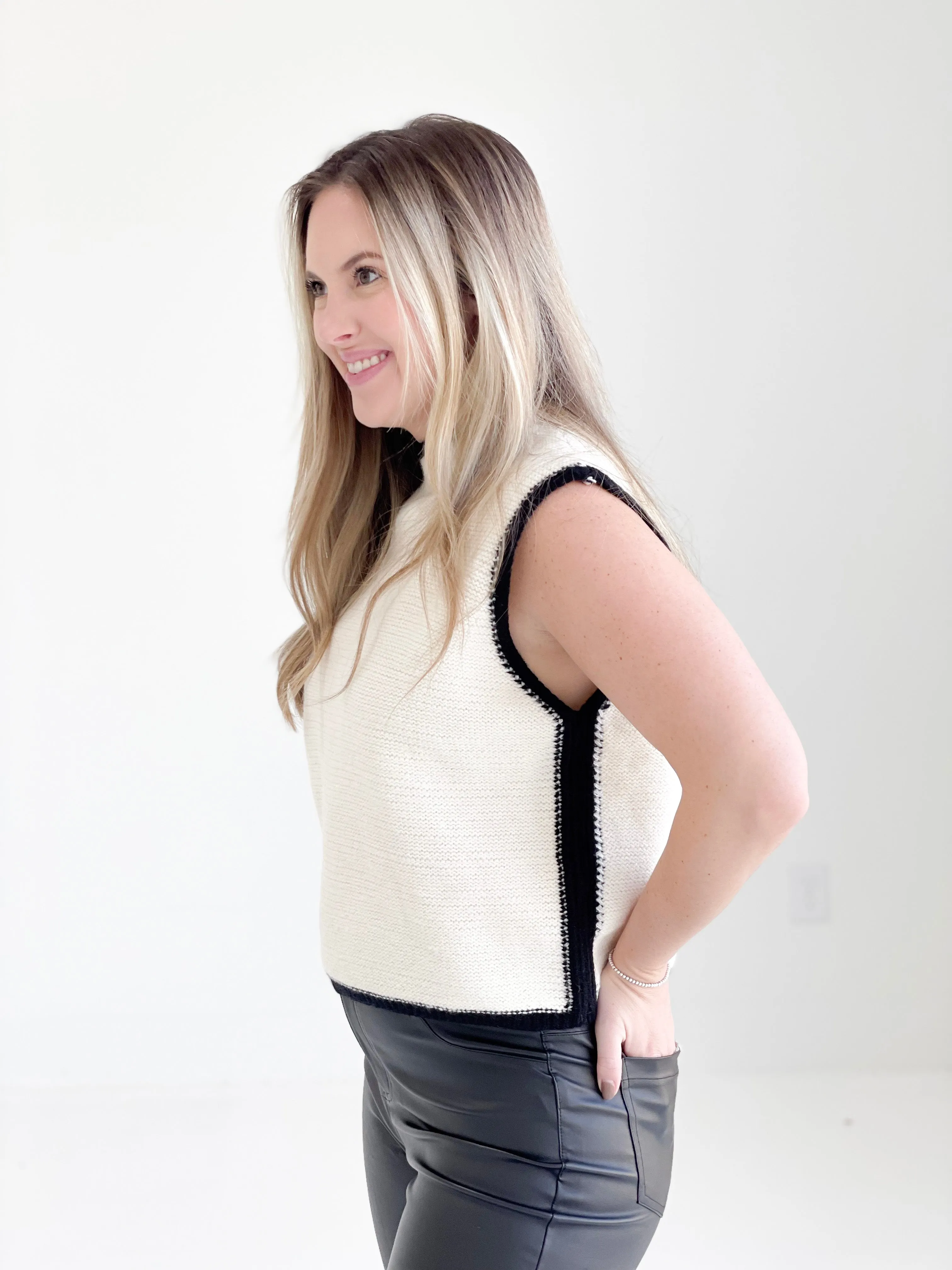 Clarings Sleeveless Sweater - Cream