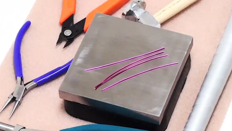 How to Make Wire Hoop Earrings