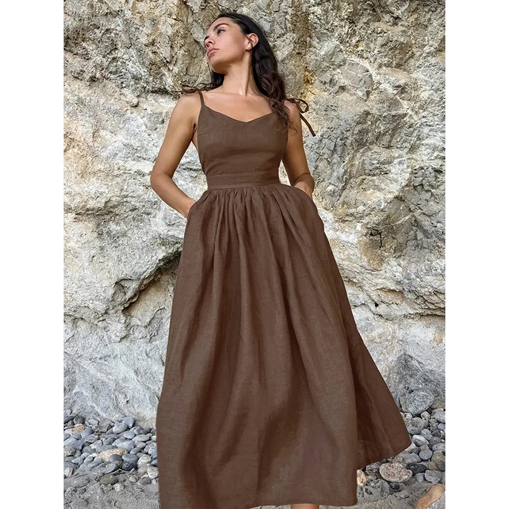Jana Dress - Rückenfreies Sommerkleid mit verstellbaren Trägern