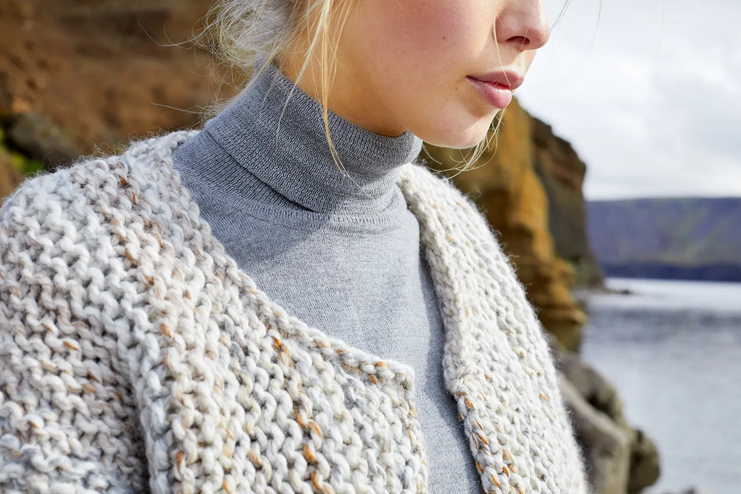 Jutka Cardigan (Knit)