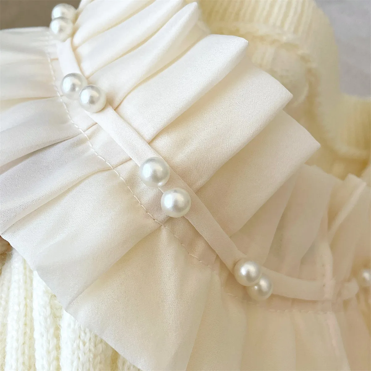Lace Collar Beaded Pleated Cardigan