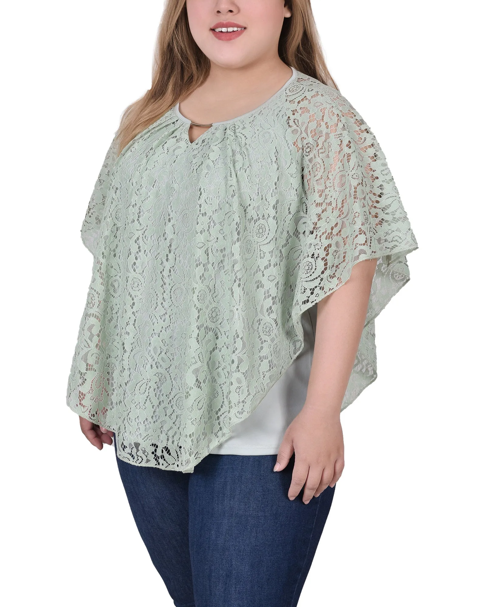 Plus Size Lace Poncho With Bar